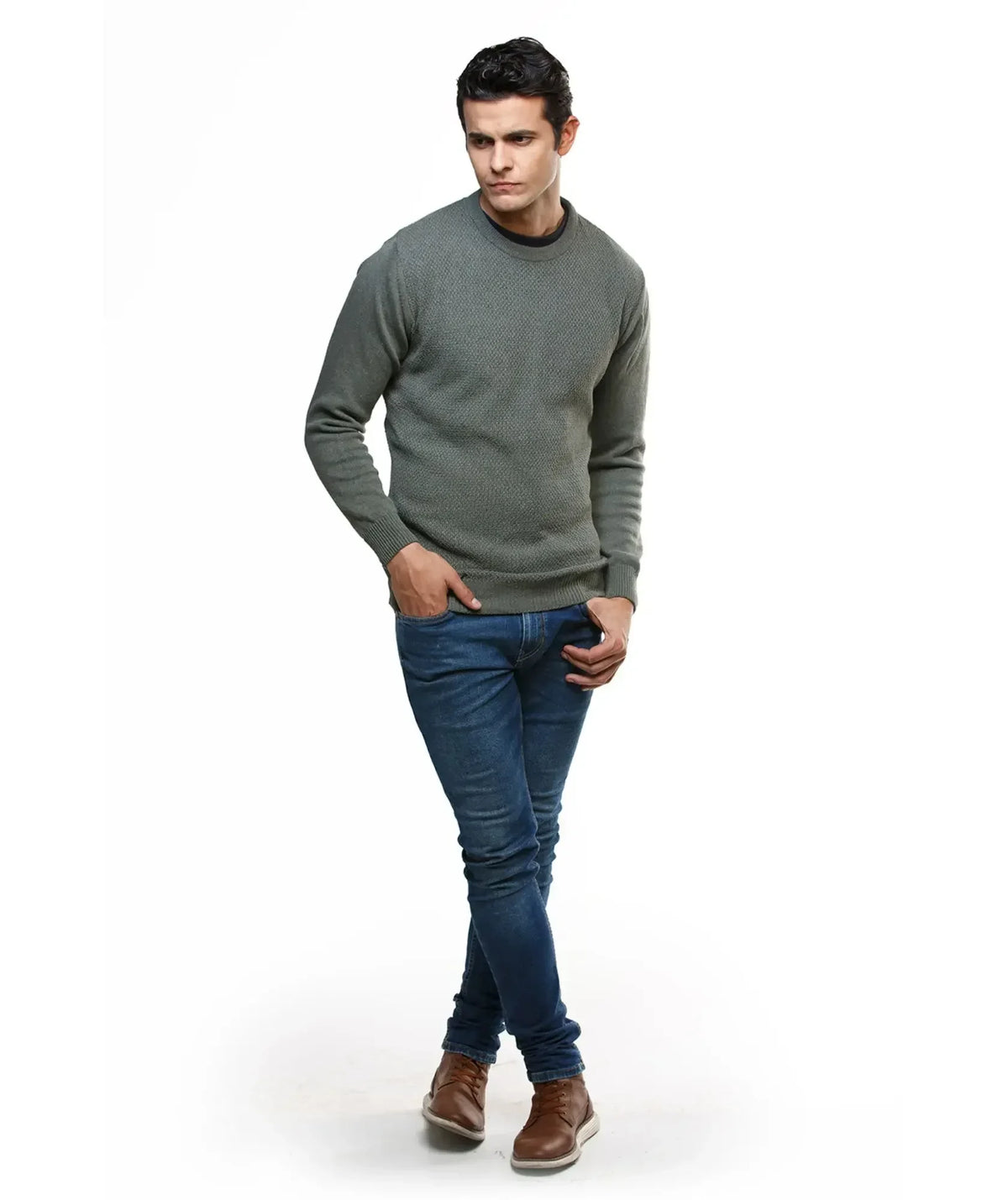Suéter Pasto Verde Oscuro - Cuello Redondo con Micro Puntos - look completo - Alison