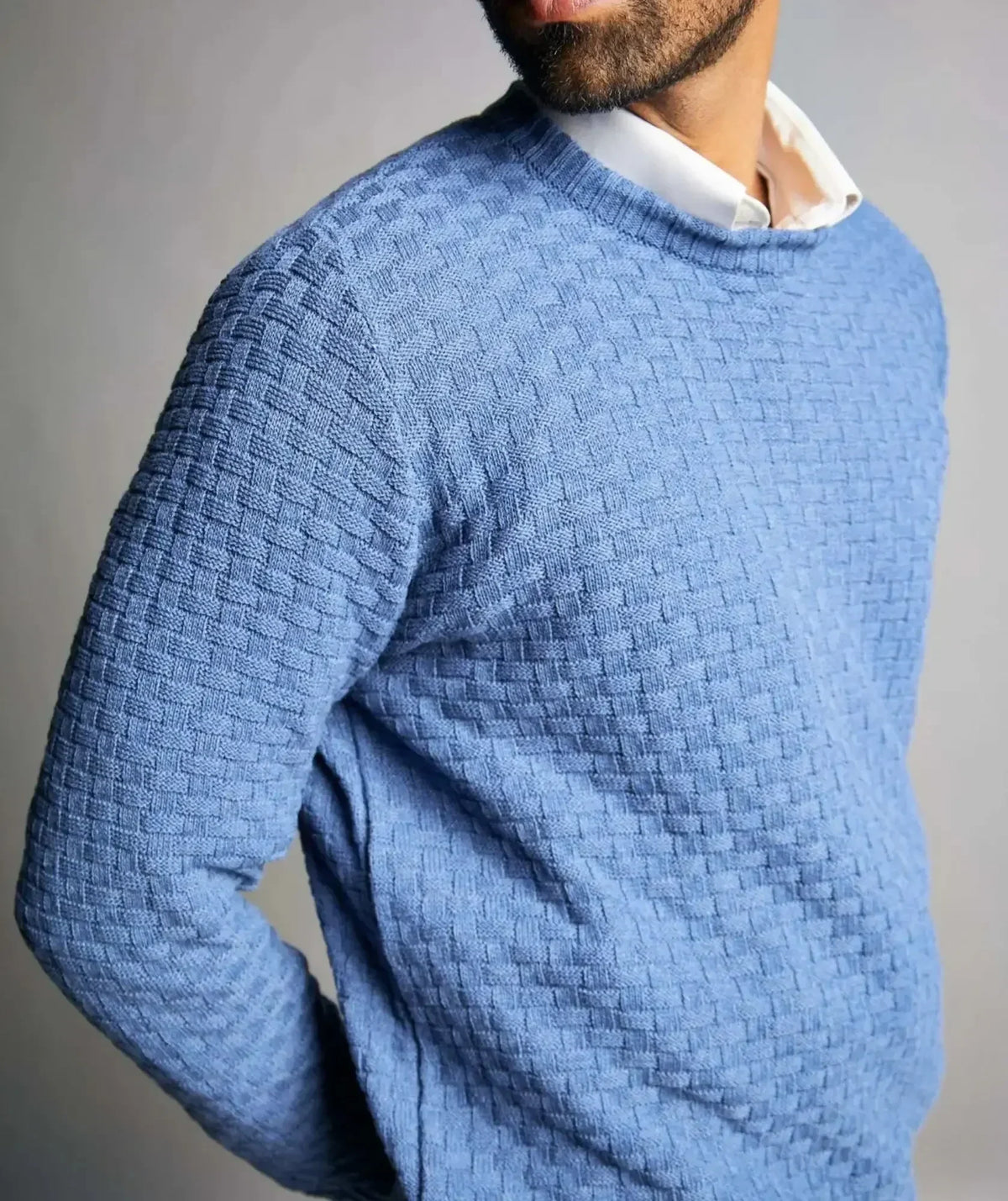 Suéter Bahía - Cuello Redondo con Relieve de Cuadros - look completo - Alison