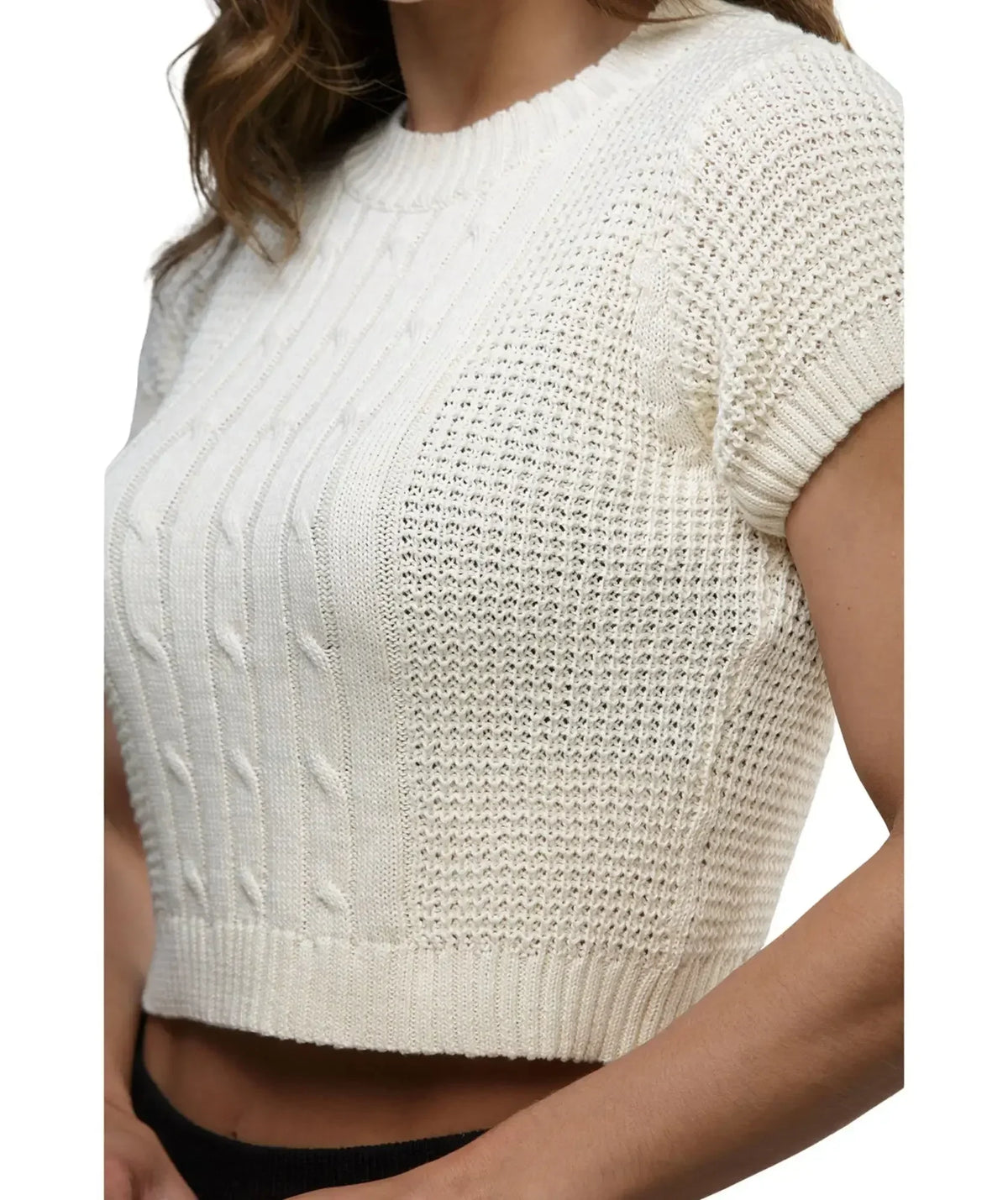Crop Top Támesis Color Beige - Tejido de Punto en Algodón - vista frontal - Alison