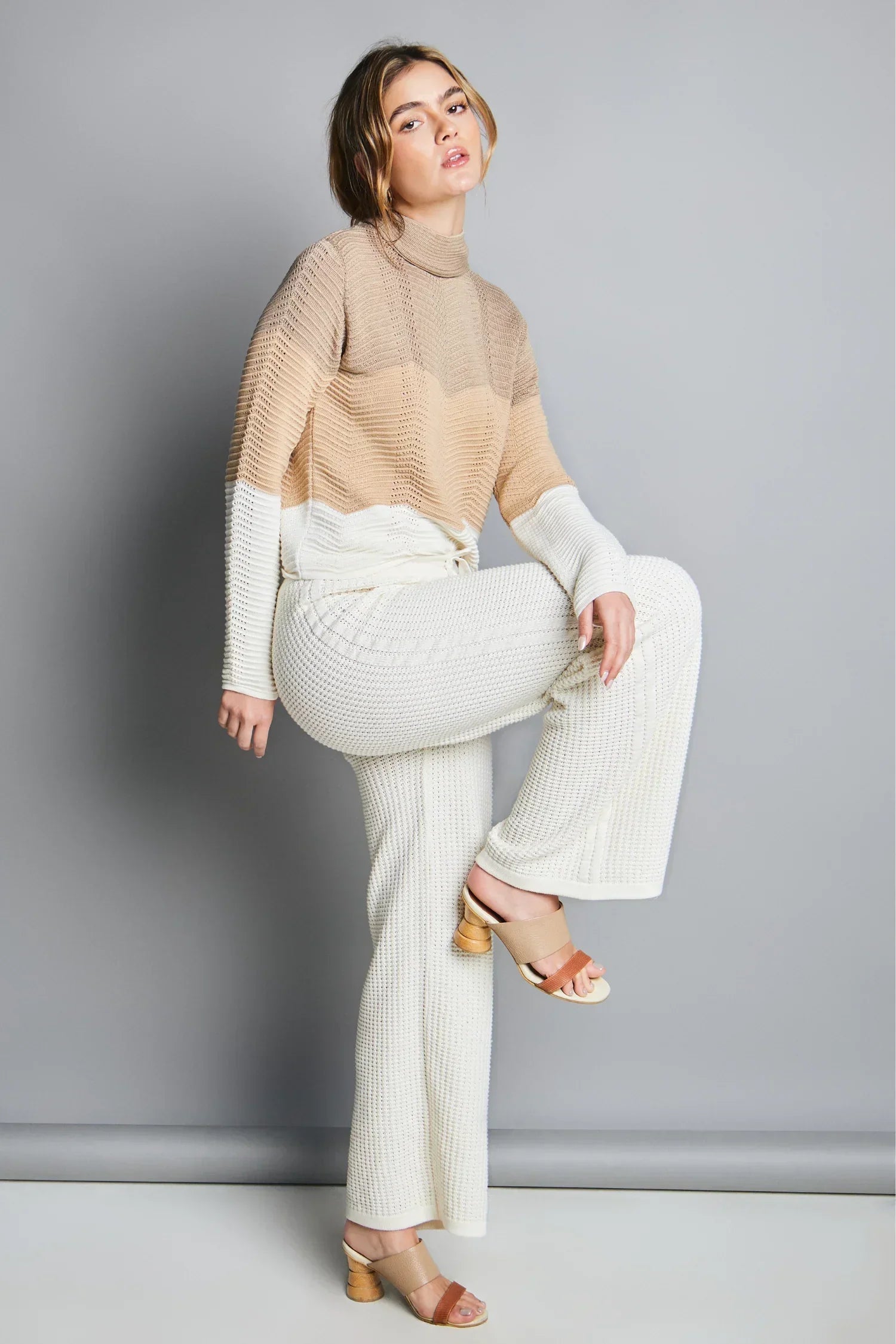 9_6e33aa3b-79d5-46e6-90df-fc17f8463596 - Alison