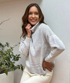 Suéter Beige Cuello Tortuga - Betania