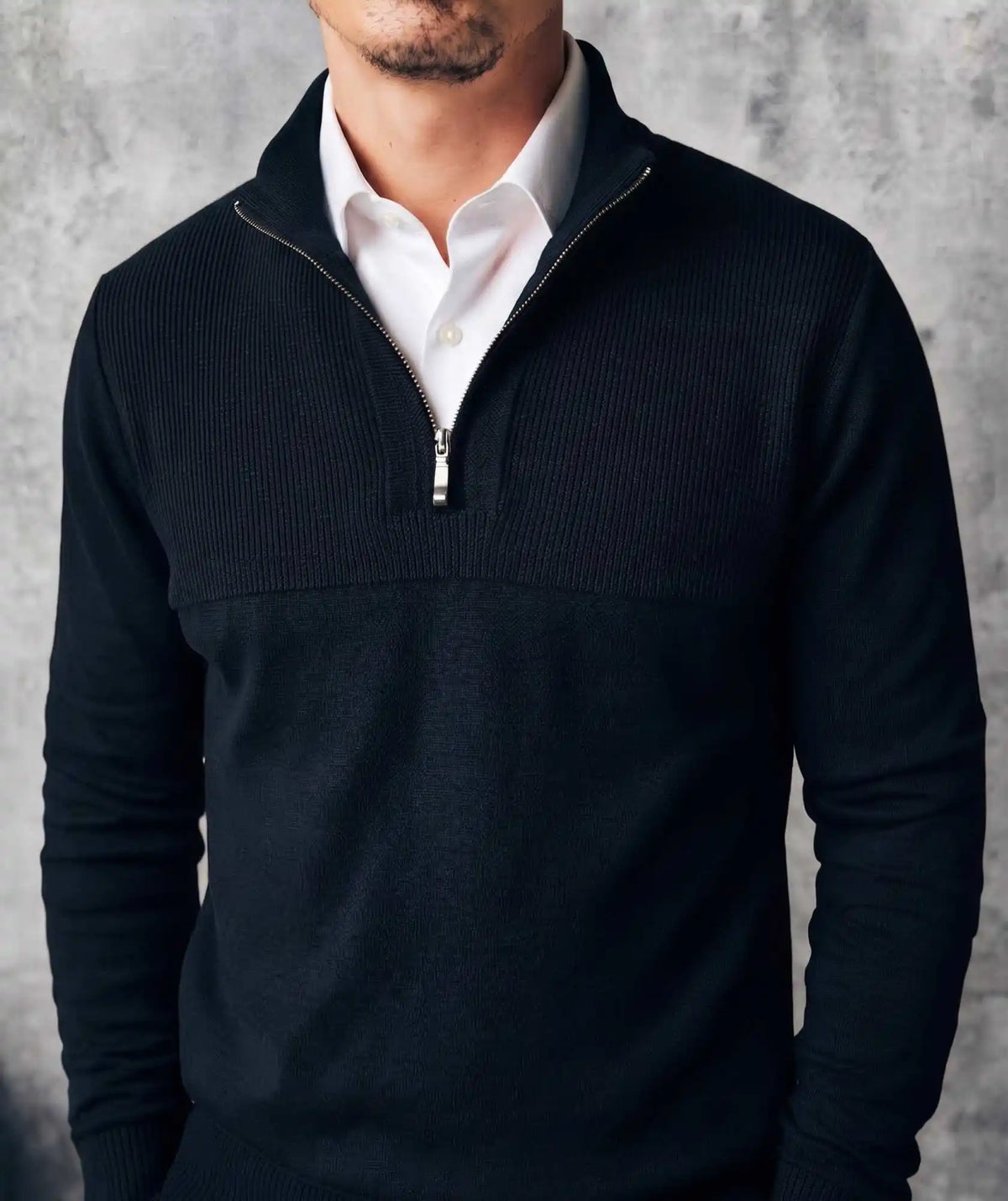 Suéter Negro Cuello Halfzip en Algodón- Tunja