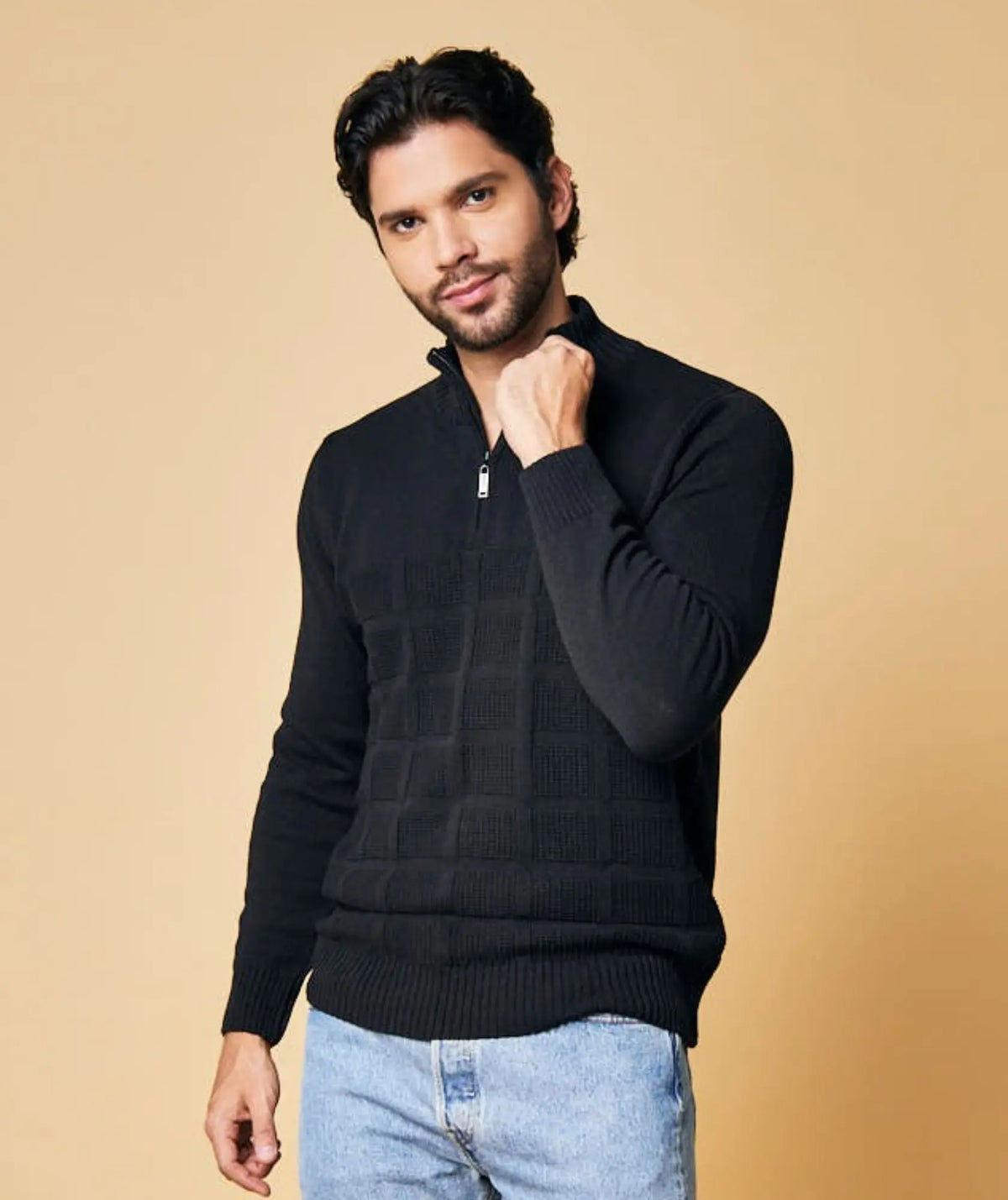 Suéter Negro Cuello Halpzif - Calarcá