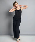 Combo Top de Tirantes Color Negro en Tejido Punto en Algodón y Pantalón Negro Diseño Tipo Panal en Algodón